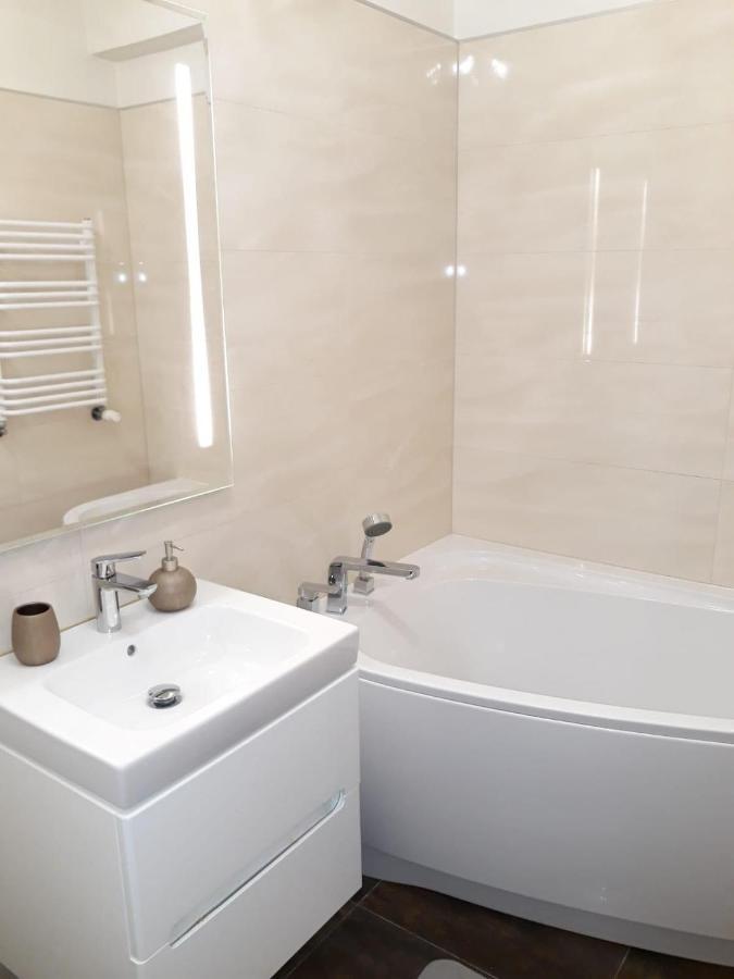 Przy Centrum Apartment Jelenia Góra Екстериор снимка